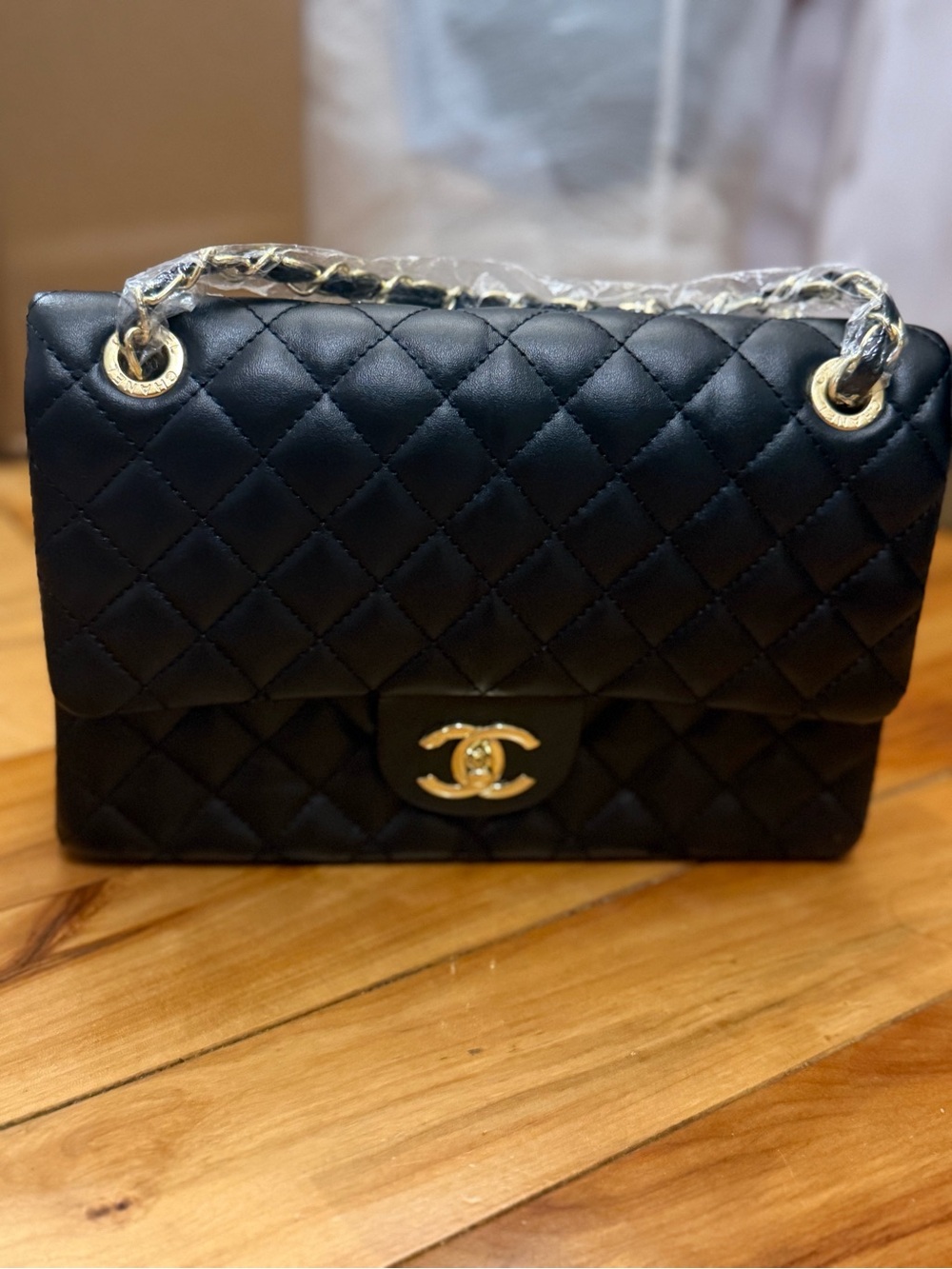 CLASSIC 11.12 HANDBAG